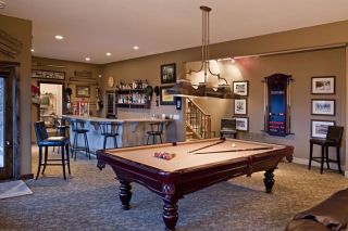 Radiant Elite Tower Amenities - Indoor Games Room